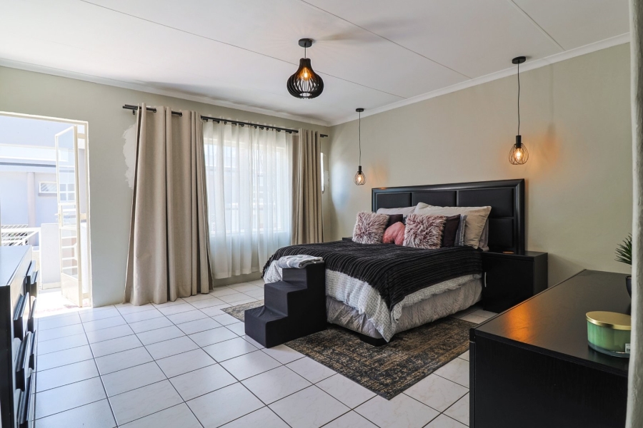 3 Bedroom Property for Sale in Meyersdal Gauteng