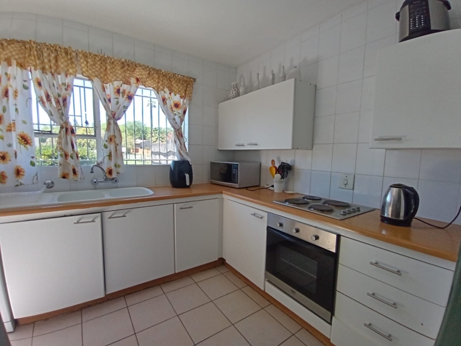 2 Bedroom Property for Sale in Weltevreden Park Gauteng