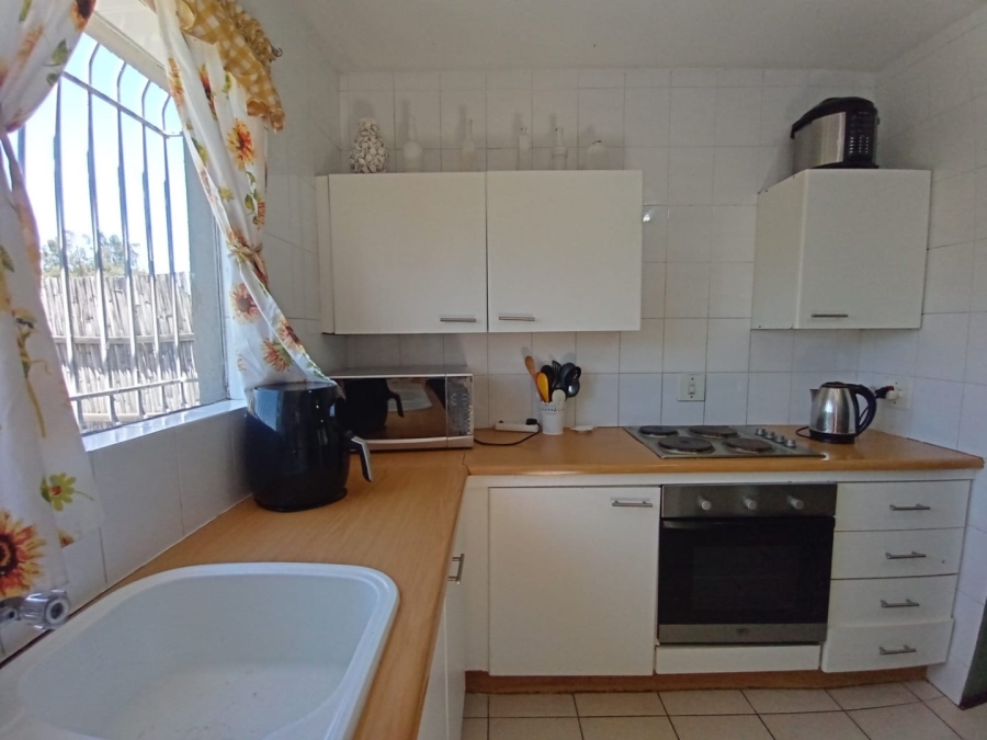 2 Bedroom Property for Sale in Weltevreden Park Gauteng