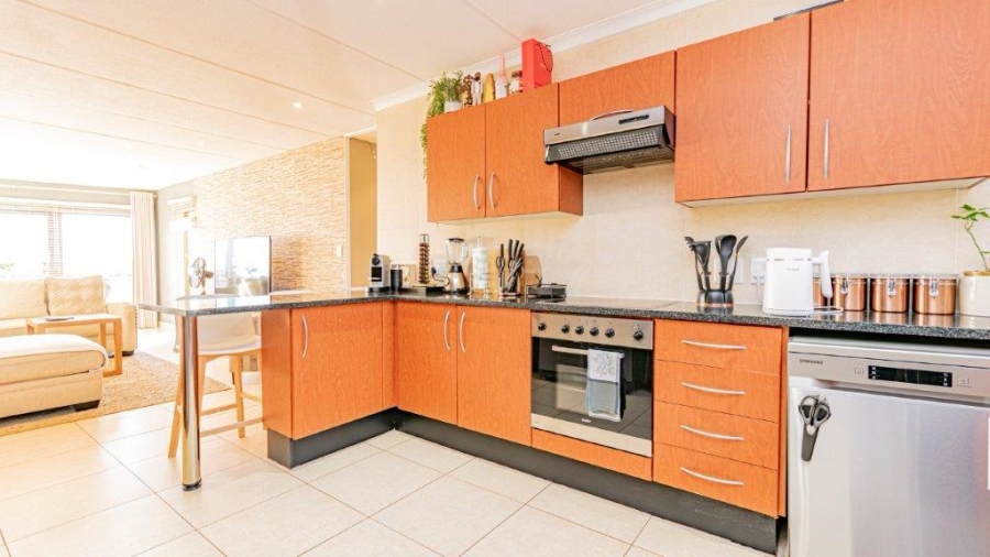 3 Bedroom Property for Sale in Bassonia Rock Gauteng