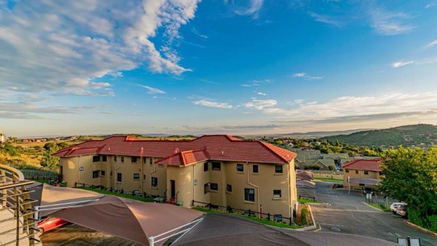 3 Bedroom Property for Sale in Bassonia Rock Gauteng