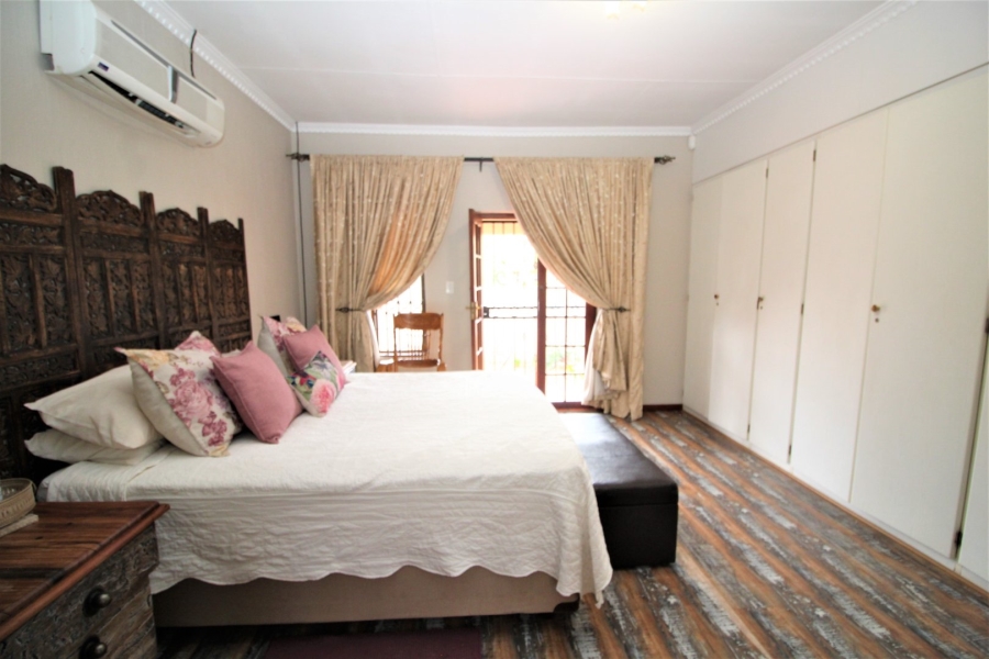 3 Bedroom Property for Sale in Eldoraigne Gauteng