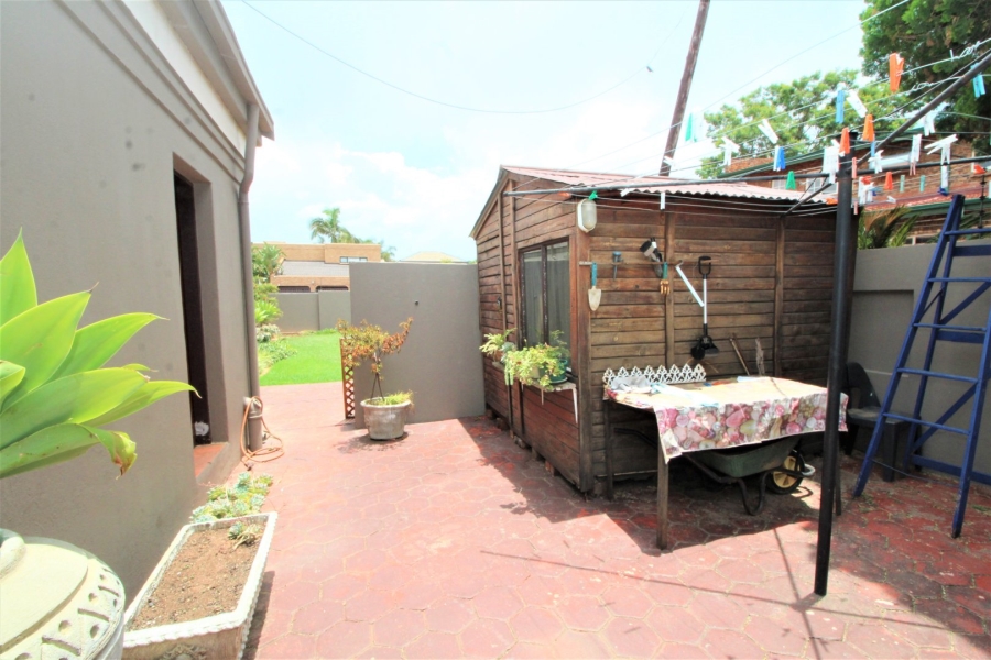 3 Bedroom Property for Sale in Eldoraigne Gauteng