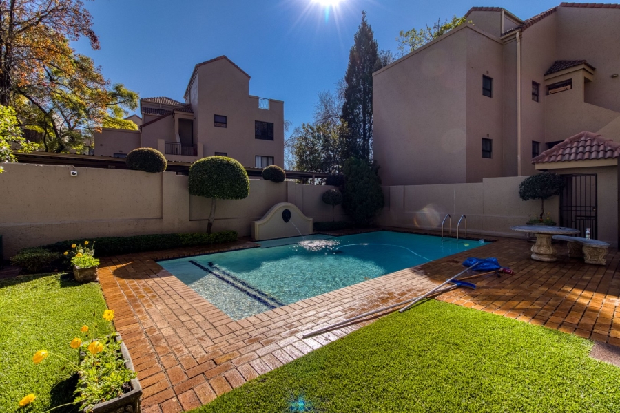 1 Bedroom Property for Sale in Strathavon Gauteng