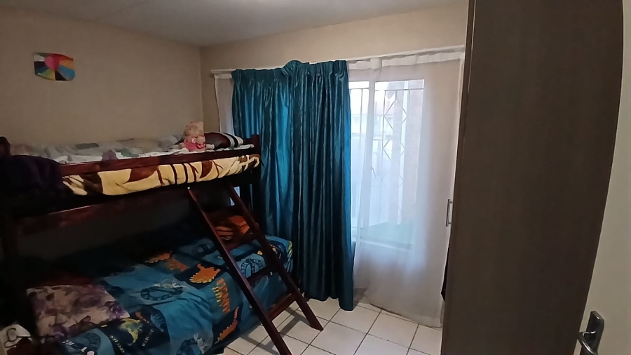 2 Bedroom Property for Sale in Rosettenville Gauteng