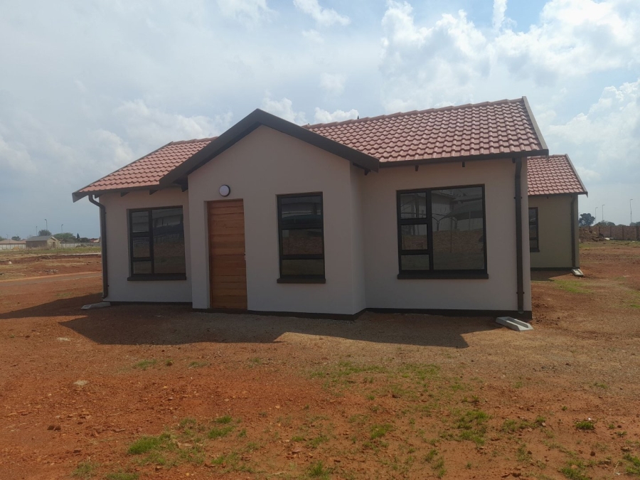 3 Bedroom Property for Sale in Windmill Park Gauteng