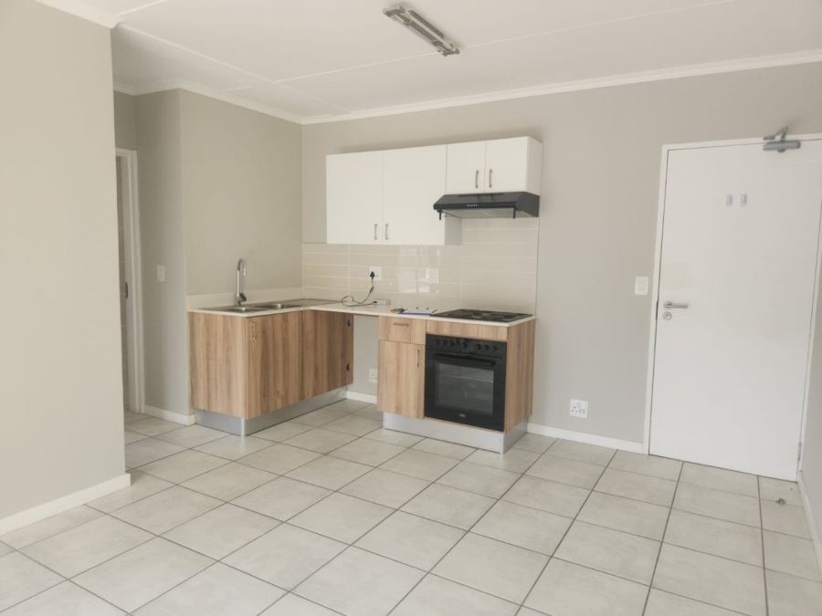 To Let 1 Bedroom Property for Rent in Witfield Gauteng