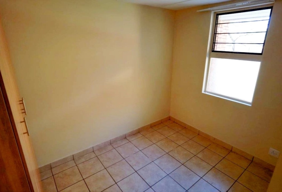 2 Bedroom Property for Sale in Boardwalk Gauteng