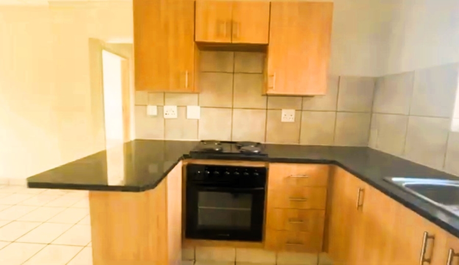 2 Bedroom Property for Sale in Boardwalk Gauteng