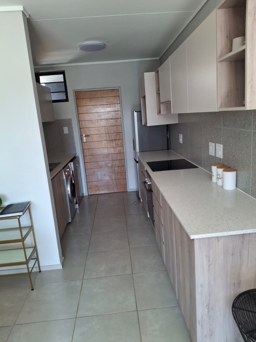 2 Bedroom Property for Sale in Rooihuiskraal North Gauteng