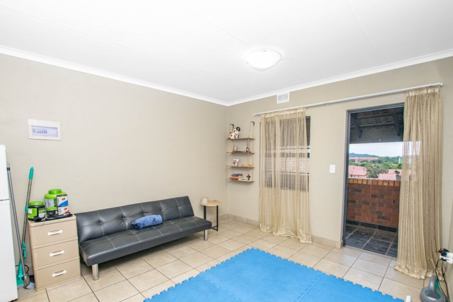 2 Bedroom Property for Sale in Montana Tuine Gauteng