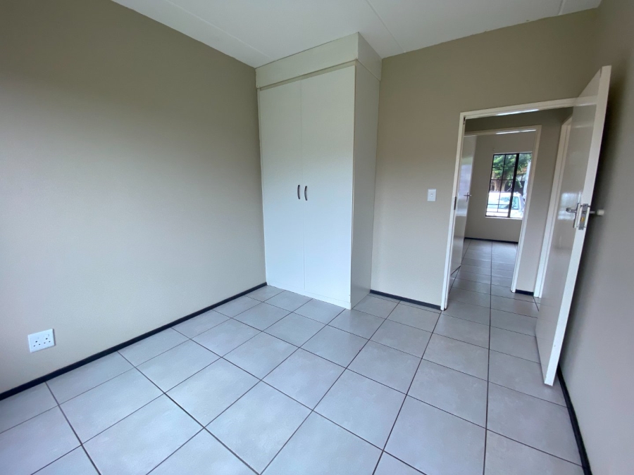 3 Bedroom Property for Sale in Sonneveld Gauteng