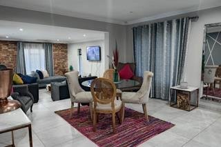 4 Bedroom Property for Sale in Strubensvallei Gauteng