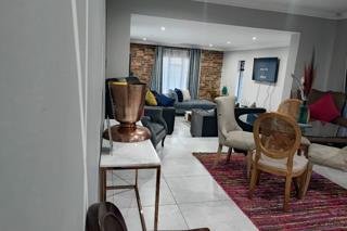 4 Bedroom Property for Sale in Strubensvallei Gauteng