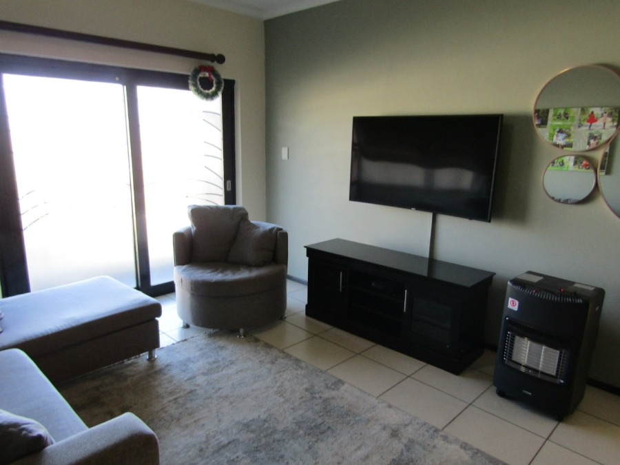 To Let 2 Bedroom Property for Rent in Oakdene Gauteng