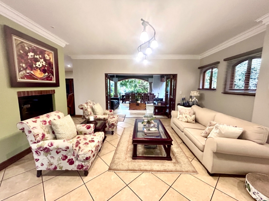 6 Bedroom Property for Sale in Midstream Estate Gauteng