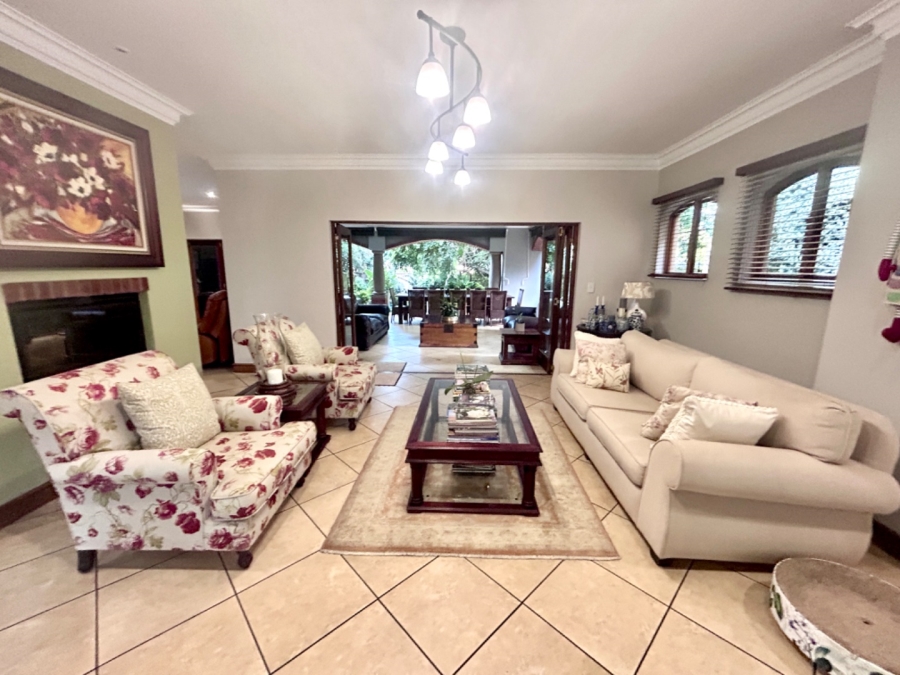 6 Bedroom Property for Sale in Midstream Estate Gauteng