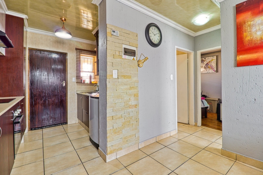 2 Bedroom Property for Sale in Ormonde View Gauteng