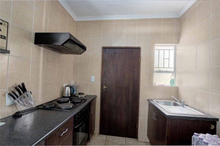 2 Bedroom Property for Sale in Ormonde View Gauteng