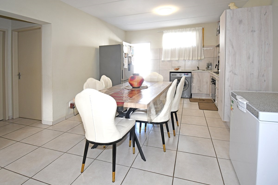 2 Bedroom Property for Sale in Brentwood Gauteng