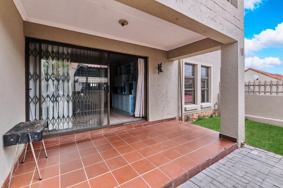 2 Bedroom Property for Sale in Craigavon Gauteng