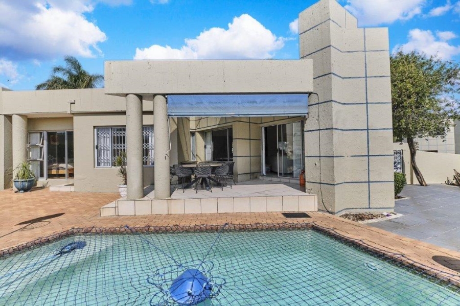 3 Bedroom Property for Sale in Sunninghill Gauteng