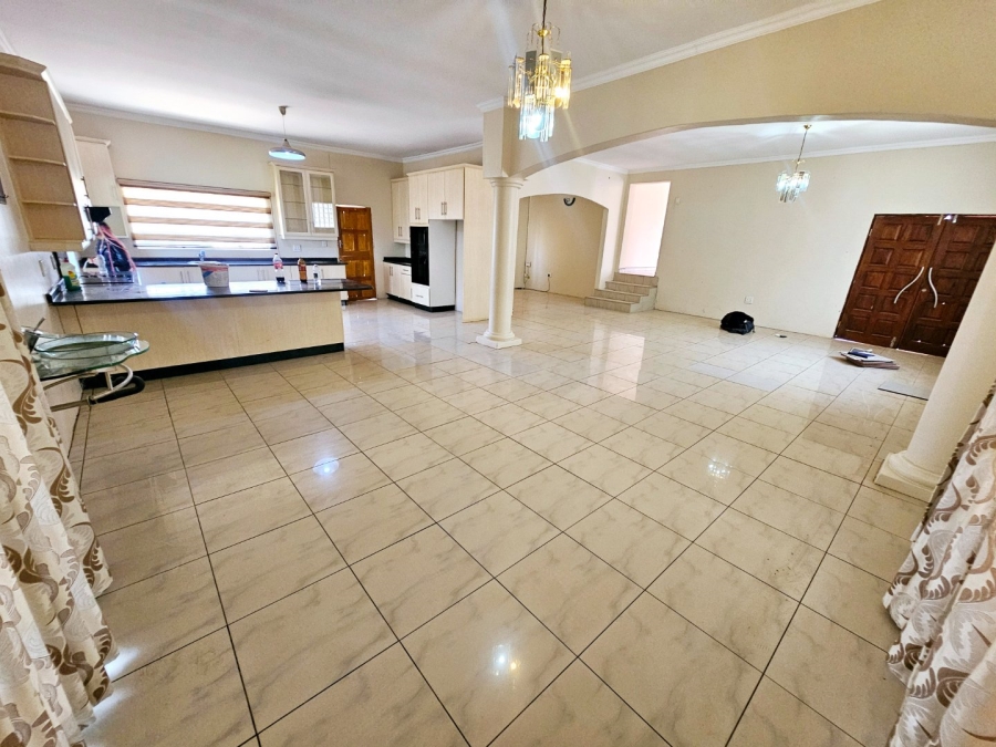 To Let 4 Bedroom Property for Rent in Erasmia Gauteng