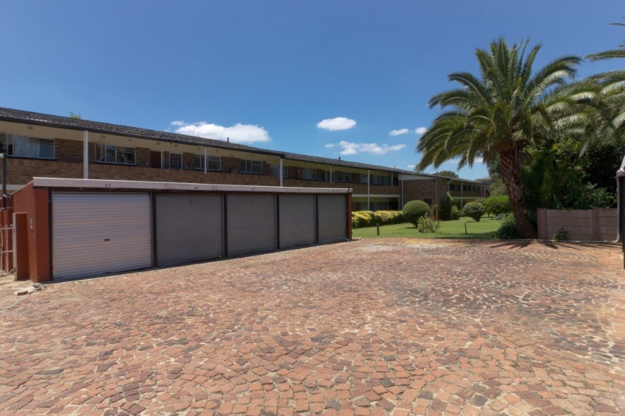 2 Bedroom Property for Sale in Windsor West Gauteng