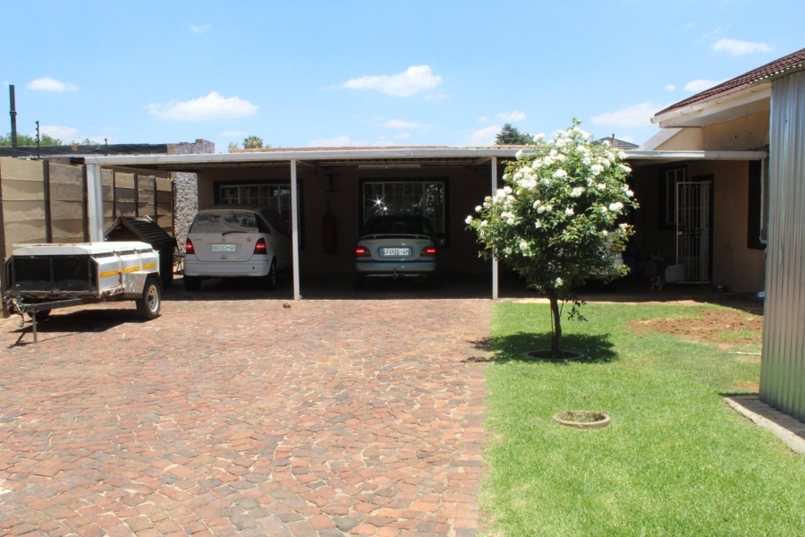 4 Bedroom Property for Sale in Brakpan Central Gauteng