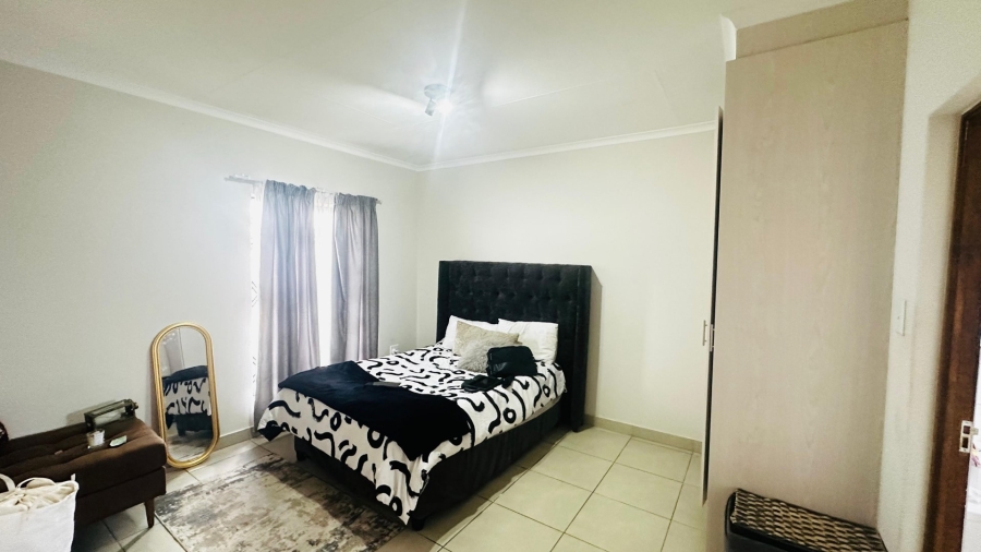 4 Bedroom Property for Sale in Roseacre Gauteng