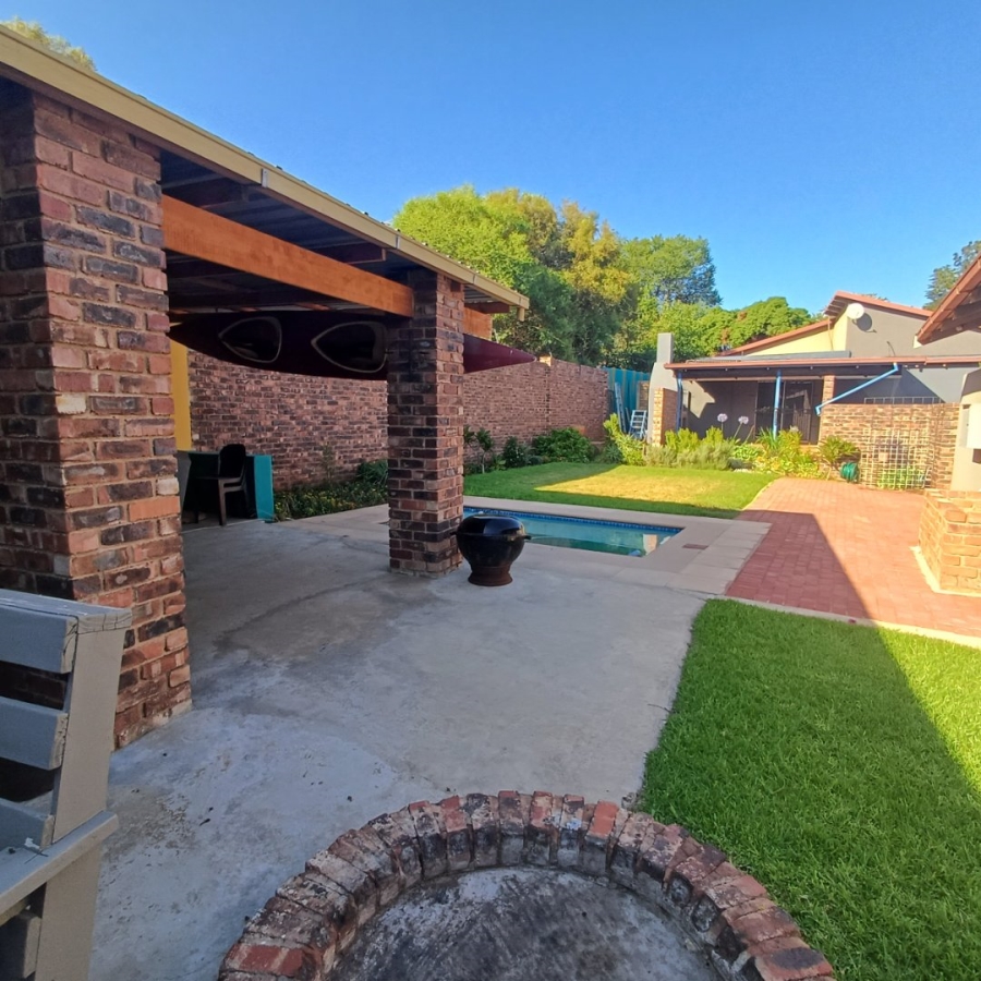 4 Bedroom Property for Sale in Lyttelton Manor Gauteng