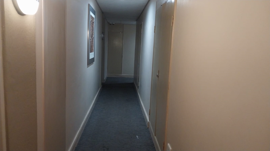 1 Bedroom Property for Sale in Marshalltown Gauteng