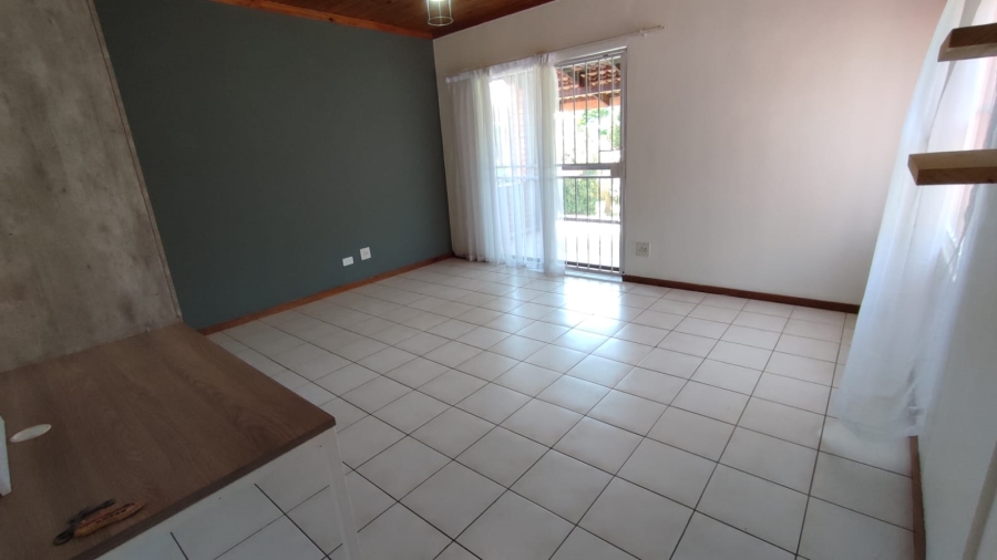 5 Bedroom Property for Sale in Eldoraigne Gauteng