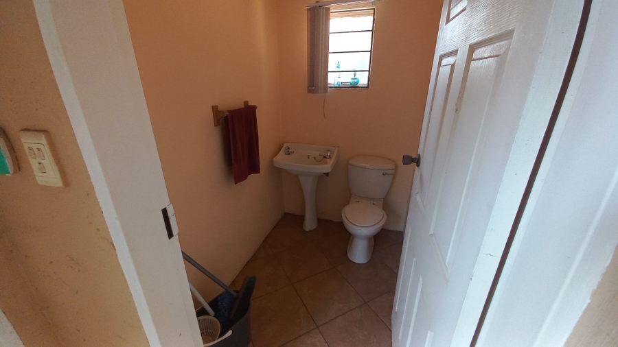  Bedroom Property for Sale in Groblerpark Gauteng