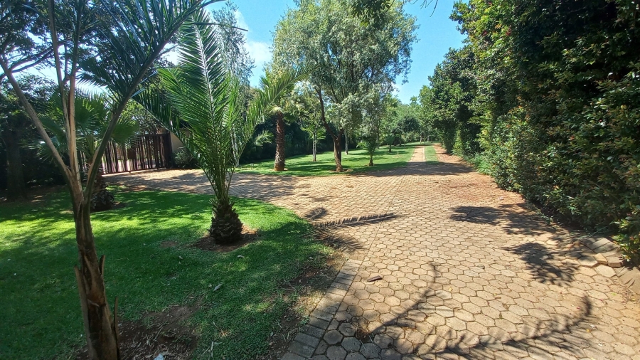  Bedroom Property for Sale in Groblerpark Gauteng