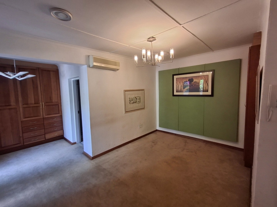 To Let 5 Bedroom Property for Rent in Hyde Park Gauteng