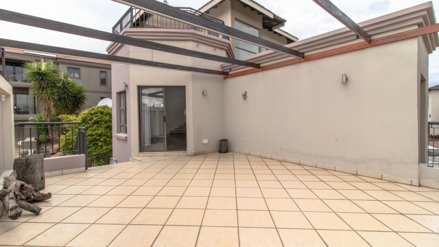 3 Bedroom Property for Sale in Bassonia Rock Gauteng