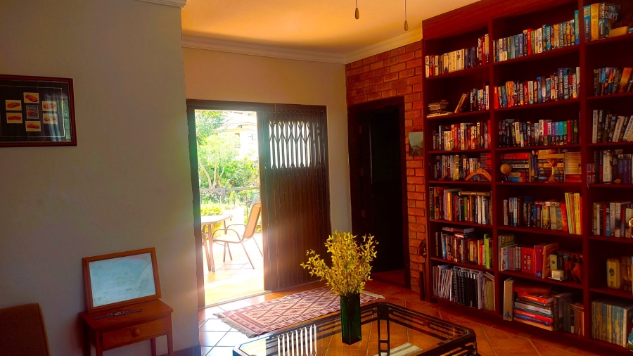 4 Bedroom Property for Sale in Faerie Glen Gauteng