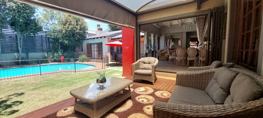 3 Bedroom Property for Sale in Glenanda Gauteng