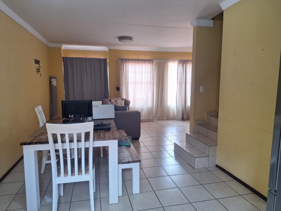 3 Bedroom Property for Sale in Theresa Park Gauteng