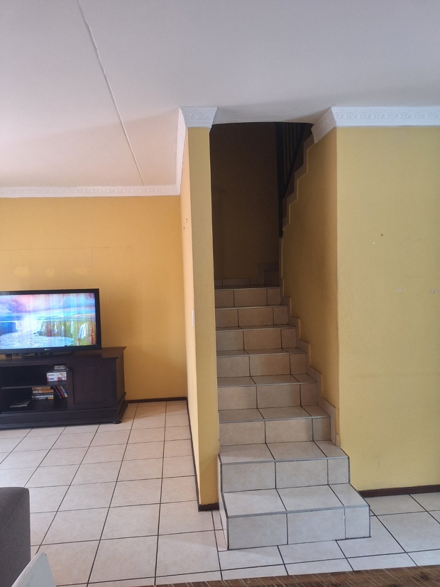 3 Bedroom Property for Sale in Theresa Park Gauteng