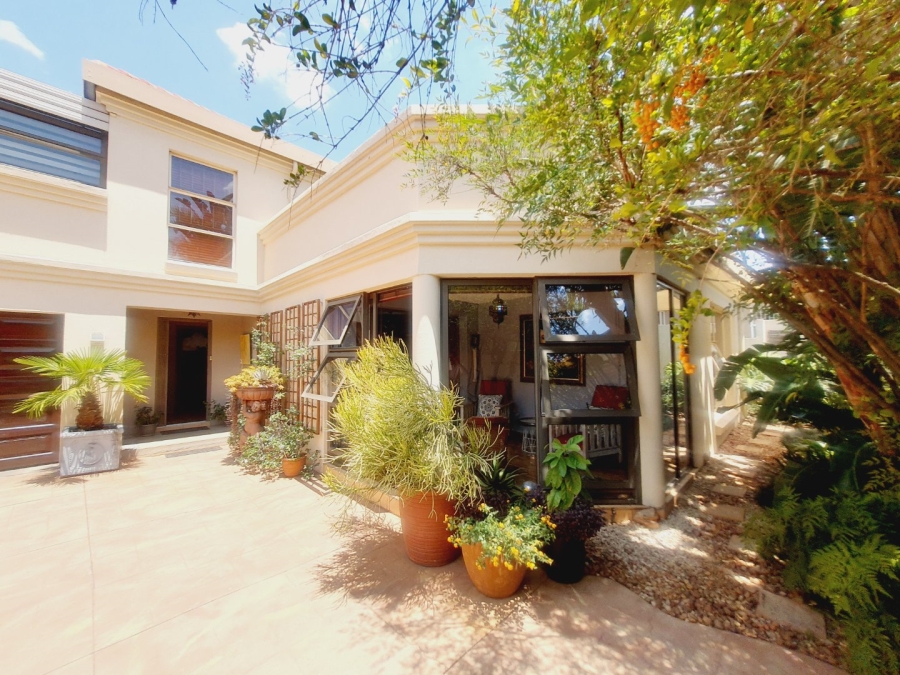 3 Bedroom Property for Sale in Rietvalleirand Gauteng