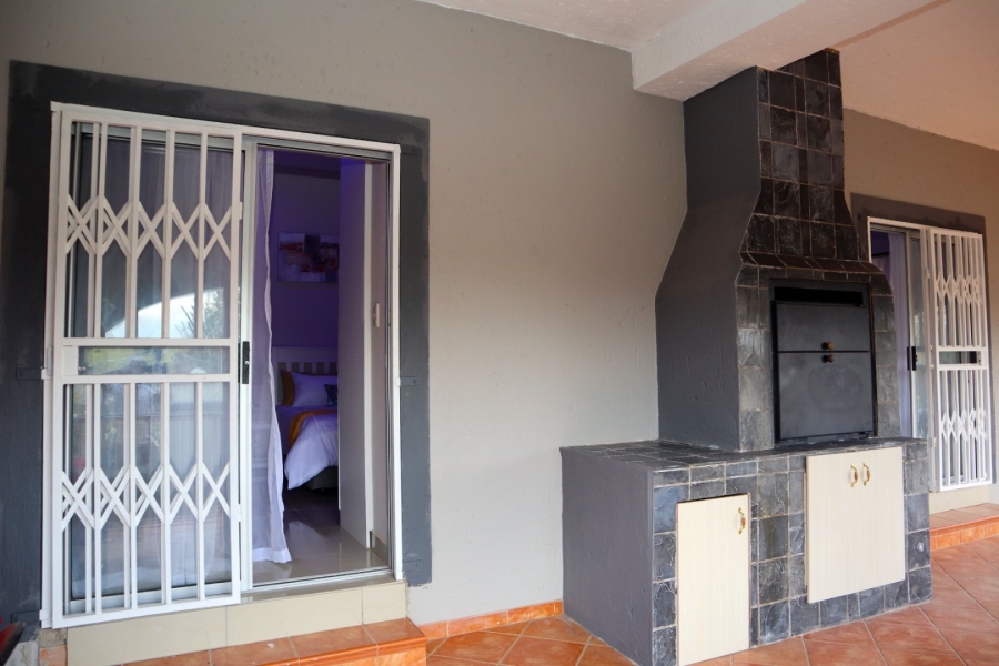 6 Bedroom Property for Sale in Highveld Gauteng