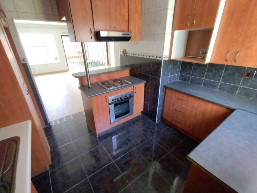 To Let 3 Bedroom Property for Rent in Bedfordview Gauteng