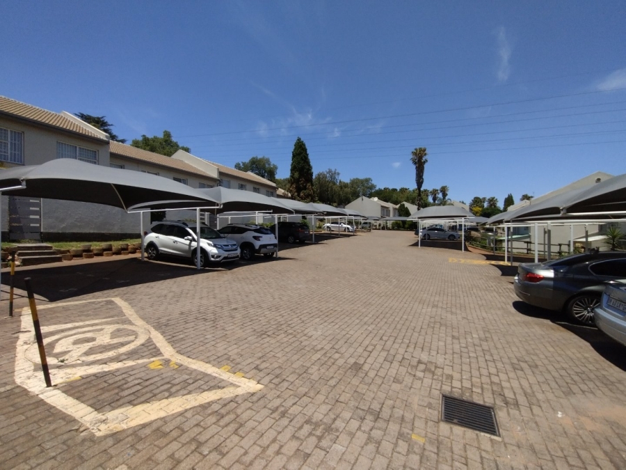 To Let 3 Bedroom Property for Rent in Bedfordview Gauteng