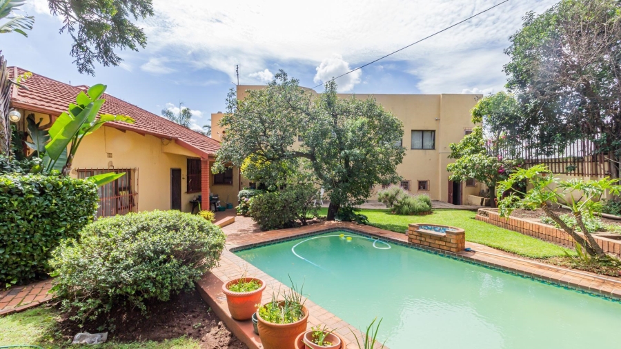 4 Bedroom Property for Sale in Kensington Gauteng