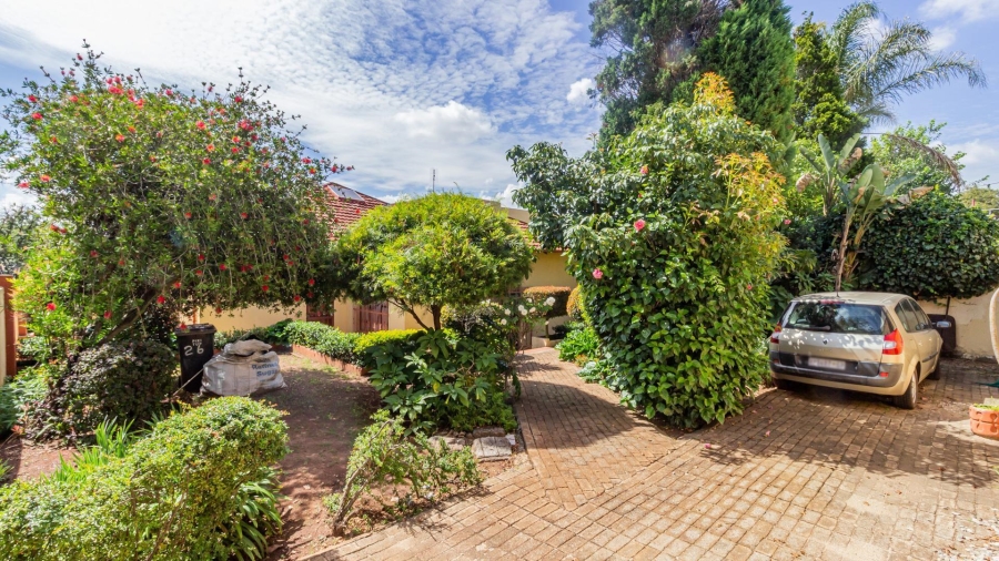 4 Bedroom Property for Sale in Kensington Gauteng