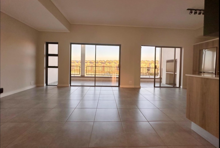 To Let 3 Bedroom Property for Rent in Waterfall Gauteng