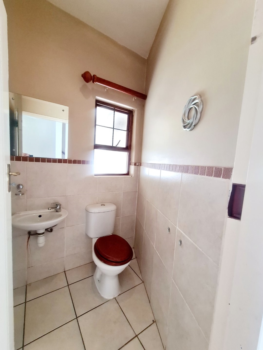 4 Bedroom Property for Sale in Amberfield Valley Gauteng