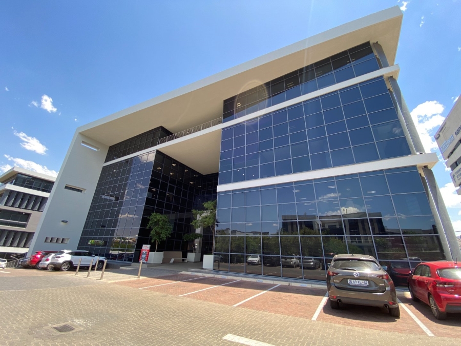 To Let commercial Property for Rent in Vorna Valley Gauteng